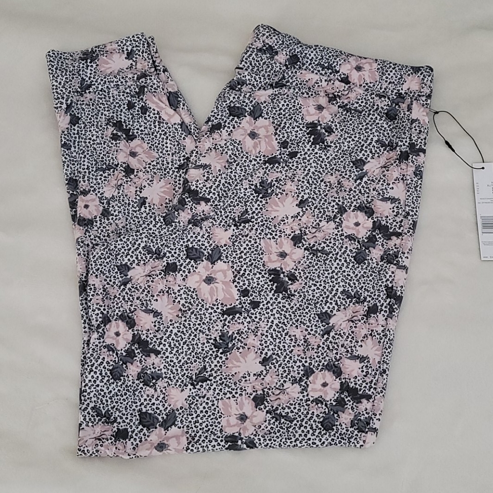 Tahari relax fit jogger pant